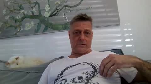 Snapshot of rudeski chatting on 04.26.26 rudeski online show from 04.26.26