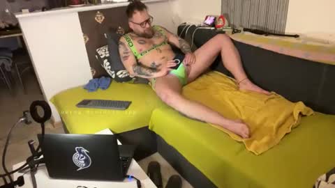 Snapshot of rudolf93627 chatting on 02.05.26 rudolf93627 online show from 02.05.26