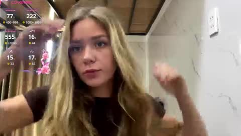 Snapshot of rudygartenmayer chatting on 07.18.26 KaY online show from 07.18.26