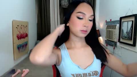 its me Sabel online show from 10.07.25