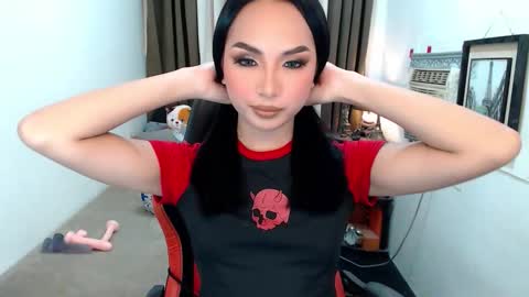 its me Sabel online show from 10.19.25