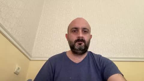 Snapshot of rufa_life chatting on 12.04.24 rufa_life online show from 12.04.24