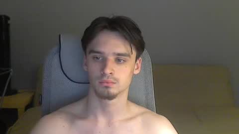 Snapshot of rufuspit chatting on 01.05.25 Rufus online show from 01.05.25