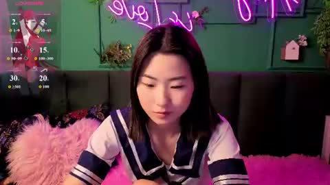 Snapshot of runi_asian chatting on 06.28.26 Runi online show from 06.28.26