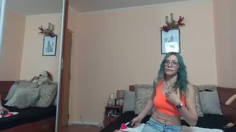 Snapshot of ruslana24 chatting on 03.05.25 ruslana24 online show from 03.05.25