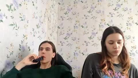 Snapshot of rusmedium chatting on 04.16.26 Lisa and Vlad online show from 04.16.26