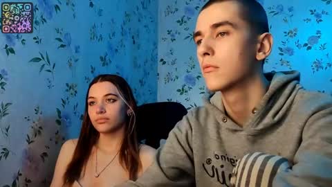 Snapshot of rusmedium chatting on 04.29.26 Lisa and Vlad online show from 04.29.26