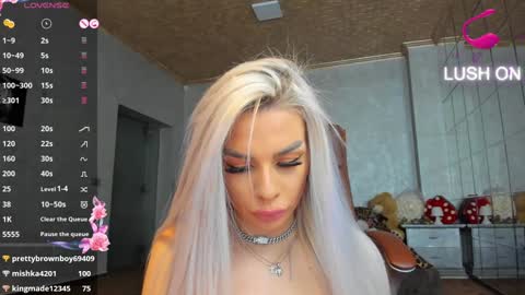 Ava online show from 12.24.24