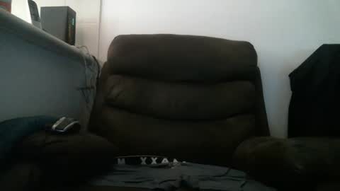 Snapshot of russperth1 chatting on 11.02.25 Russell online show from 11.02.25