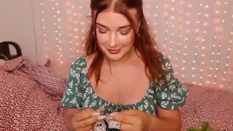 Snapshot of russypussy141 chatting on 06.18.26 Alex online show from 06.18.26