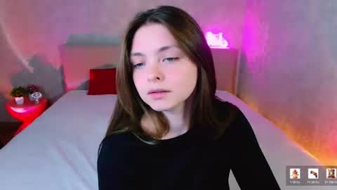 Snapshot of ruta_ chatting on 06.15.26 RutaYoung online show from 06.15.26