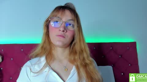 Snapshot of ruth_harvey chatting on 12.19.24 Ruth online show from 12.19.24