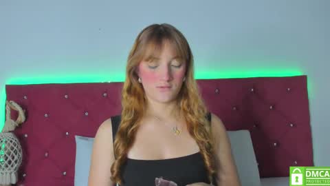 Snapshot of ruth_harvey chatting on 12.24.24 Ruth online show from 12.24.24