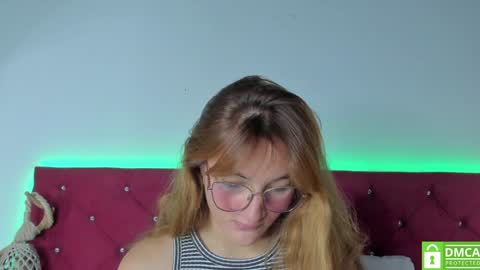 Snapshot of ruth_harvey chatting on 01.06.25 Ruth online show from 01.06.25