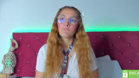 Snapshot of ruth_harvey chatting on 01.07.25 Ruth online show from 01.07.25