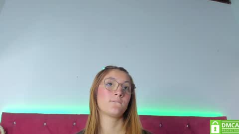 Snapshot of ruth_harvey chatting on 01.15.25 Ruth online show from 01.15.25