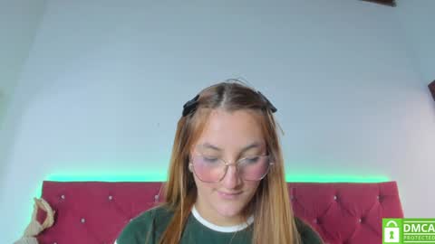 Snapshot of ruth_harvey chatting on 01.28.25 Ruth online show from 01.28.25
