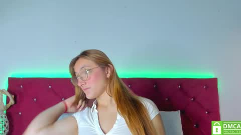 Snapshot of ruth_harvey chatting on 02.09.25 Ruth online show from 02.09.25