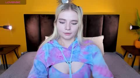 ruthbryant online show from 12.02.25