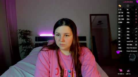 Ruth GMT2 Mon 10 AM - 4 PM Tue 10 AM - 4 PM  Thu 3-9 AM Fri 10 AM - 4 PM Sun 10 AM - 4 PM. online show from 12.12.24