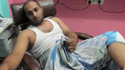 rwb17 online show from 10.21.25