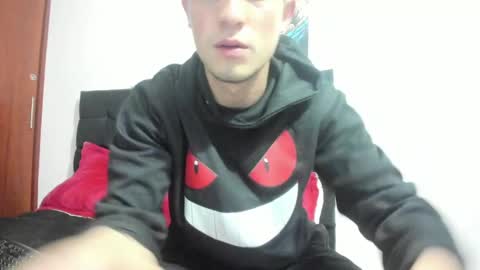 Snapshot of ryan15_ chatting on 12.31.24 Ryan 15 online show from 12.31.24