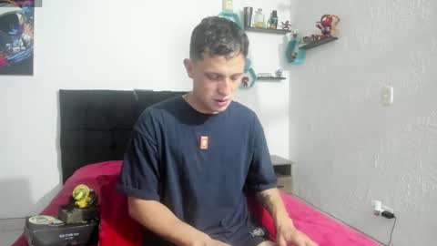 Snapshot of ryan15_ chatting on 02.08.25 Ryan 15 online show from 02.08.25
