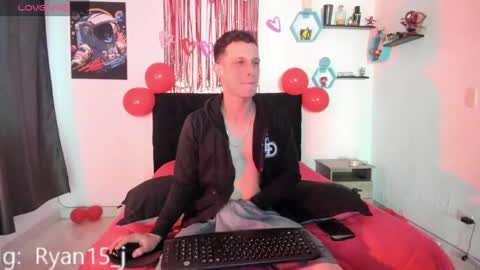 Snapshot of ryan15_ chatting on 02.16.25 Ryan 15 online show from 02.16.25