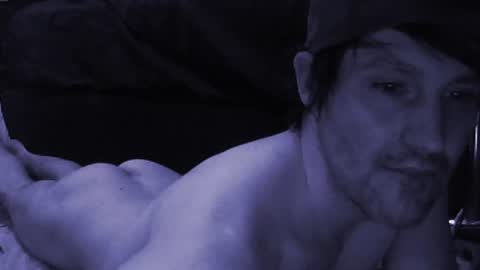 Snapshot of ryan_is_nude chatting on 01.04.25 Rhys online show from 01.04.25