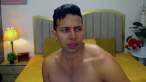 Snapshot of ryan_nesson chatting on 09.09.25 Ryan online show from 09.09.25