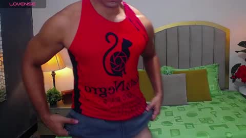 Snapshot of ryan_nesson chatting on 09.17.25 Ryan online show from 09.17.25