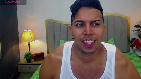 Snapshot of ryan_nesson chatting on 09.20.25 Ryan online show from 09.20.25