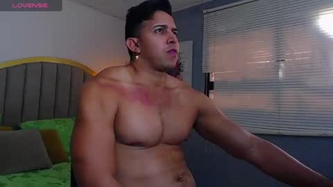 Snapshot of ryan_nesson chatting on 09.25.25 Ryan online show from 09.25.25