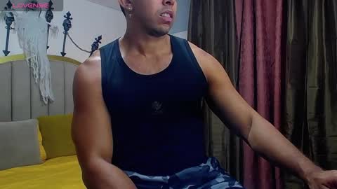 Snapshot of ryan_nesson chatting on 10.30.25 Ryan online show from 10.30.25