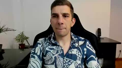 Snapshot of ryandusk chatting on 06.14.26 Andrew C. online show from 06.14.26
