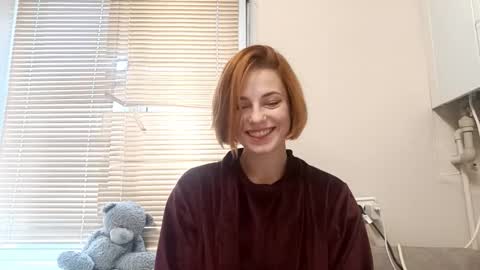 Snapshot of ryanelkan chatting on 11.10.25 Chloe online show from 11.10.25