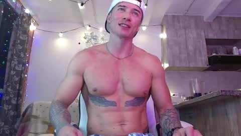 Ryan Blue ig ryannblue online show from 12.22.24