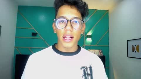 RyanPricee online show from 01.03.25