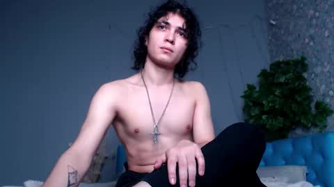 Snapshot of rylanstone chatting on 09.19.25 Rylan online show from 09.19.25