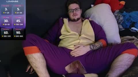 Snapshot of ryleyrainn chatting on 11.14.25 Ryley Rainn online show from 11.14.25