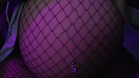 Snapshot of rynn_x chatting on 05.12.26 SINGLE WIDOWED MOM online show from 05.12.26