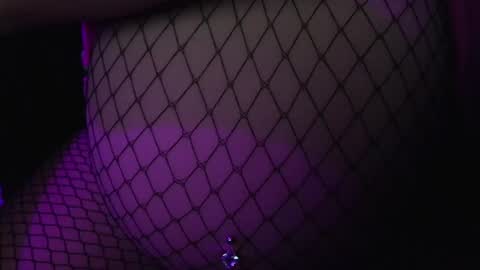 SINGLE WIDOWED MOM online show from 06.04.26