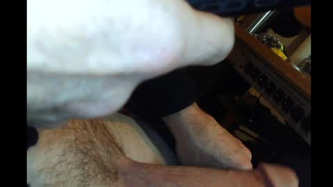 Snapshot of rynoxox chatting on 12.29.24 rynoxox online show from 12.29.24