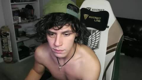 Snapshot of ryot35 chatting on 11.28.25 Ryot3 online show from 11.28.25