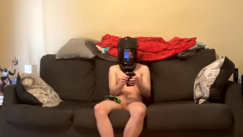 Snapshot of s3xyw3ld3r chatting on 02.19.25 SEXY WELDER online show from 02.19.25