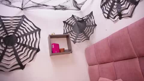 Samantha online show from 10.28.25