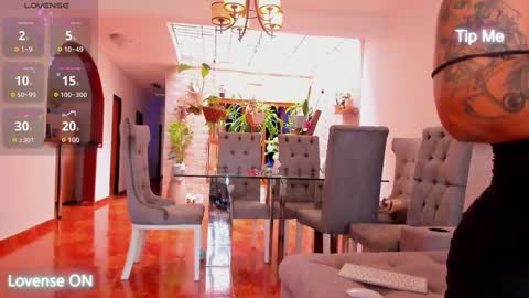 SARA WILSON online show from 02.27.25