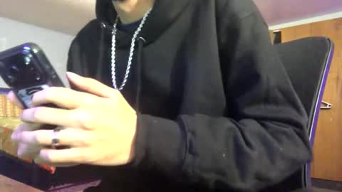 Snapshot of saasbutt chatting on 11.03.25 saasbutt online show from 11.03.25