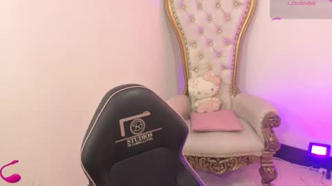 saaya_tay online show from 11.21.25