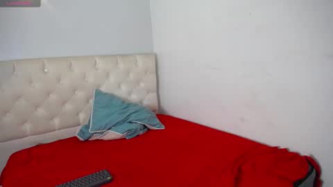 SabbyLovee online show from 12.29.24